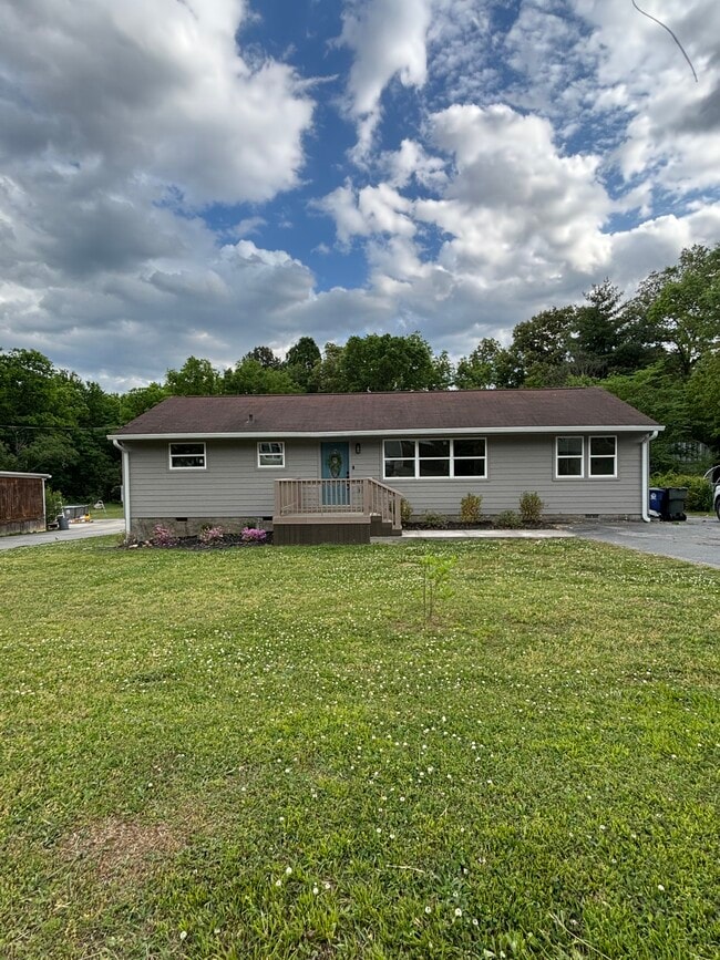 Photo - 1438 Ely Rd