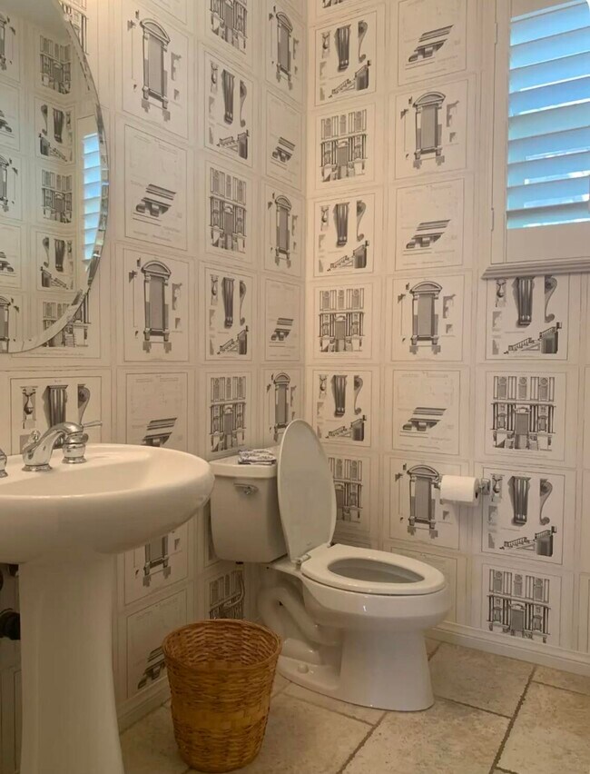 Photo - 82154 Travolta Ave