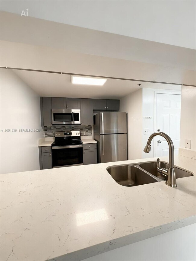 Photo - 280 SW 20th Rd Unit 504