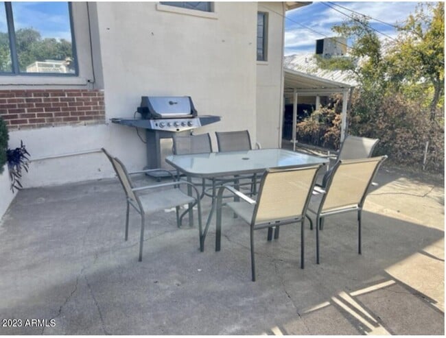 Photo - 877 E Sycamore St Unit C