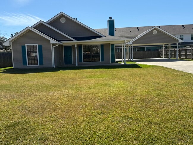 Photo - 16 Cypress Dr