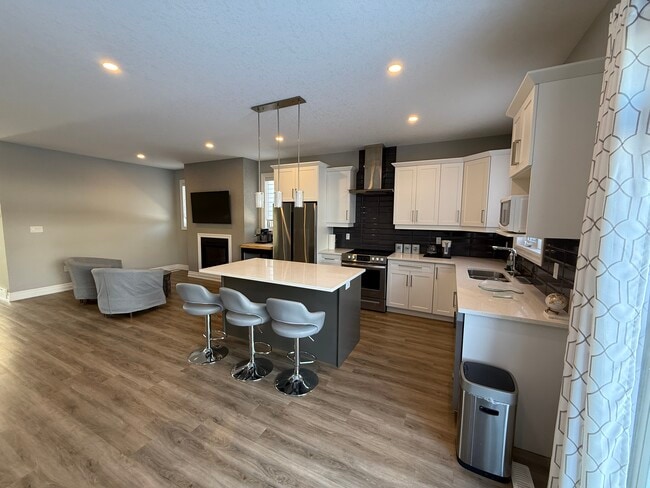 Photo - 117- 9861 Glendon Drive Middlesex Centre Ontario N0L 1R0