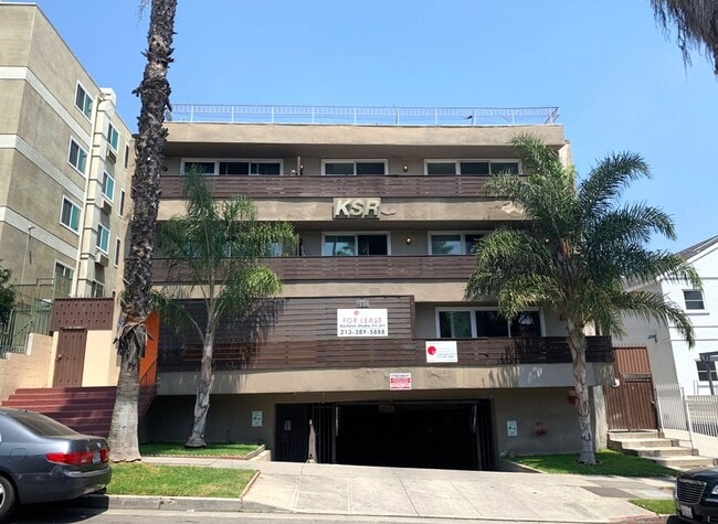 Building Photo - Top Floor 2bed2bath Apartment in Koreatown Unit 304