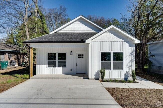 Building Photo - Brand New 3BR/2BA Home for Rent – Modern C...