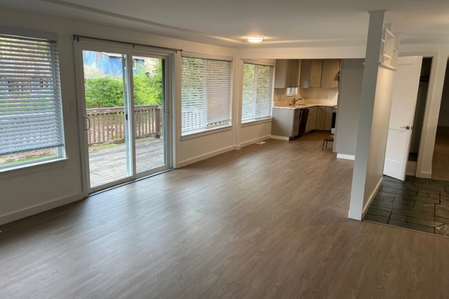 Photo - 8230 SE 72nd St