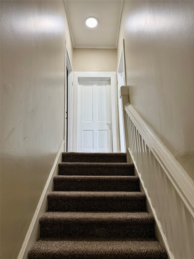 Building Photo - 1403 14th St Unit 4