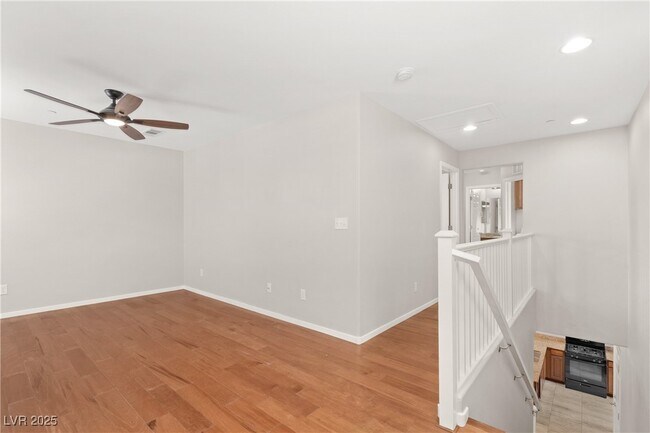 Photo - 675 Swift Eagle Ave