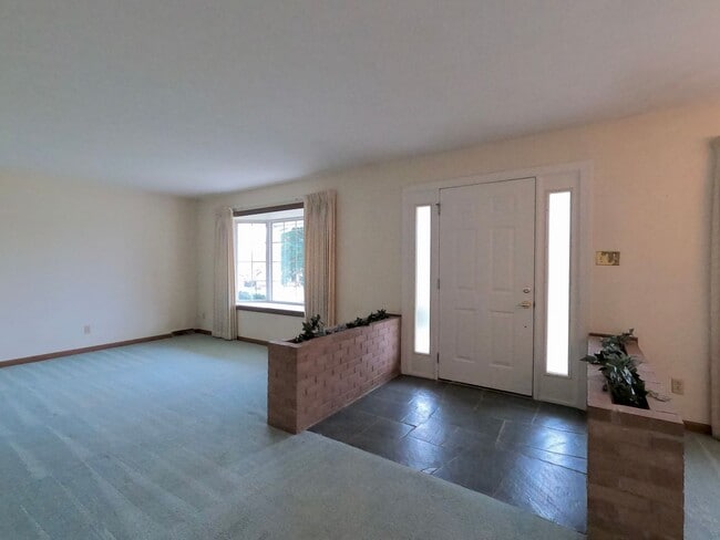 Photo - ALL ONE LEVEL IN THE HALLS COMMUNITY! 2 BD...