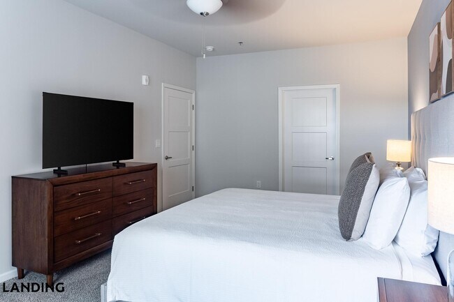 Photo - 2023 N Broadmoor Ave Unit 119