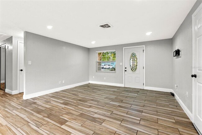 Photo - 14810 55th Way N