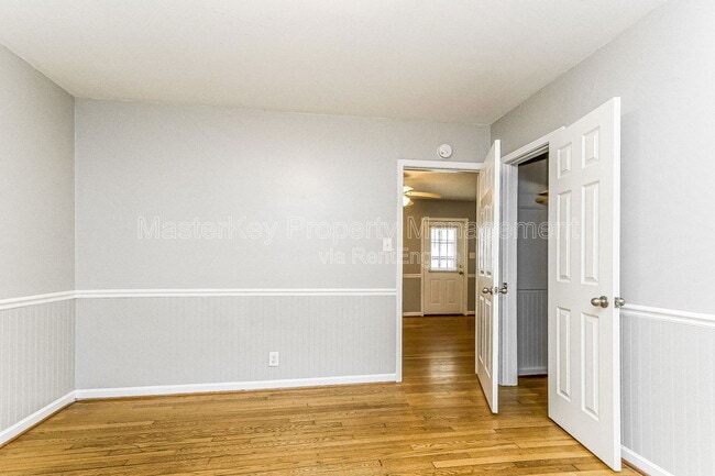 Photo - 208 E Geer St Unit A