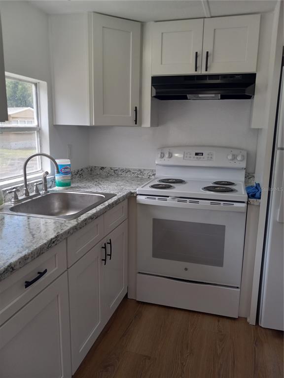 Photo - 6811 Rochelle Ave