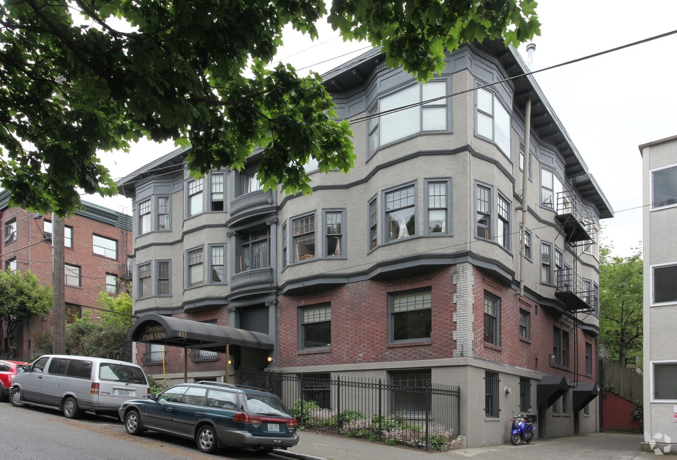 Photo - Thomas Park View Apartments