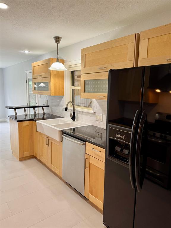 Photo - 1009 Alegria Rd