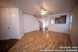 Photo - 4935 Ancient Elm