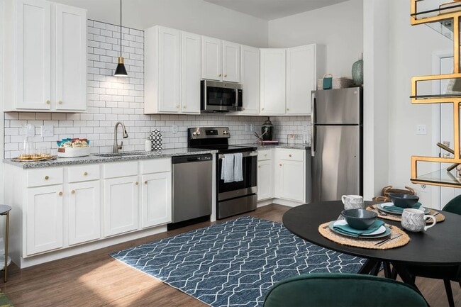 Skytop Apartments