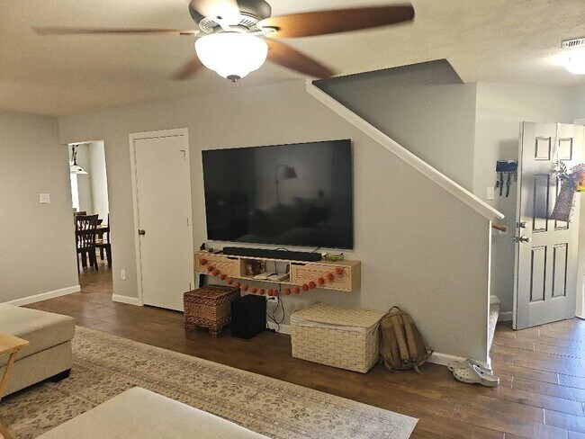 Photo - 10902 Clear Villa Ln