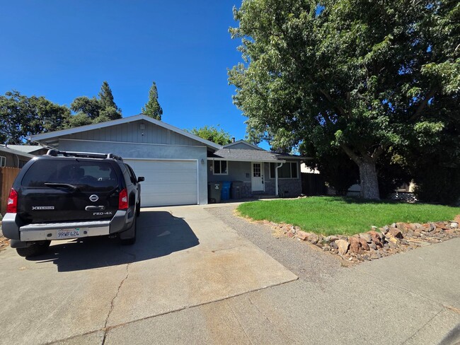 Photo - 1955 Southwood Dr