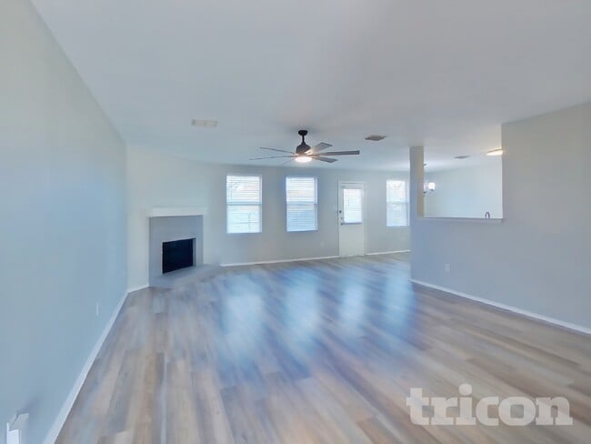 Photo - 1837 Wildrose Dr