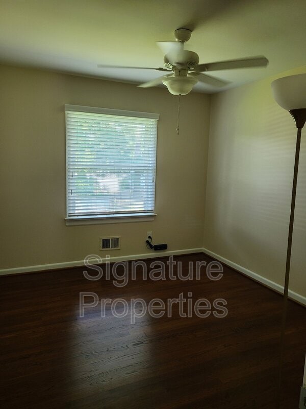 9302 Huron Ave
