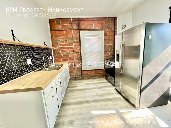 Photo - 1331 W 65th St Unit 102