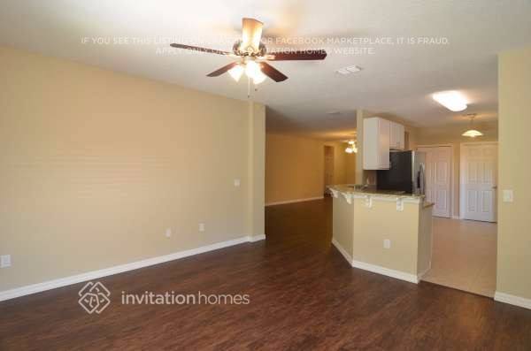 Photo - 6233 Radford St