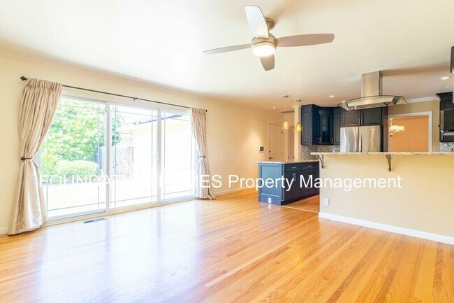5 Harvard Dr