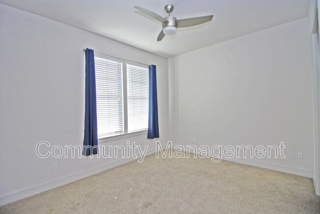 Photo - 333 E Boyd Dr Unit 21