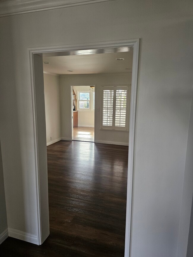 Photo - 3250 Lowry Rd Unidad 3250 Lowry Road