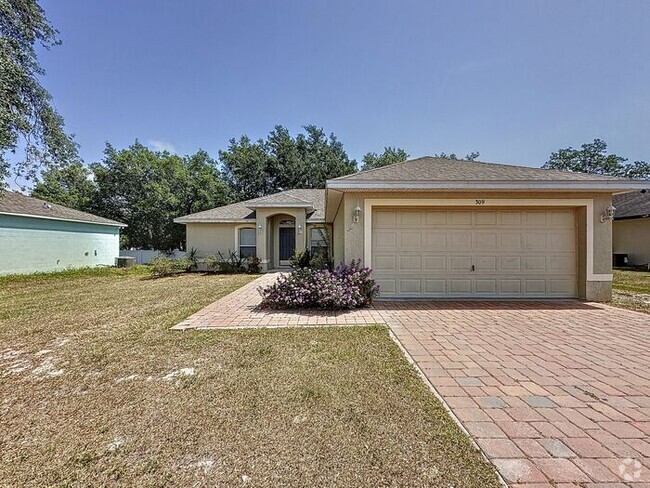 Building Photo - Charming 3-Bedroom Rental in Poinciana