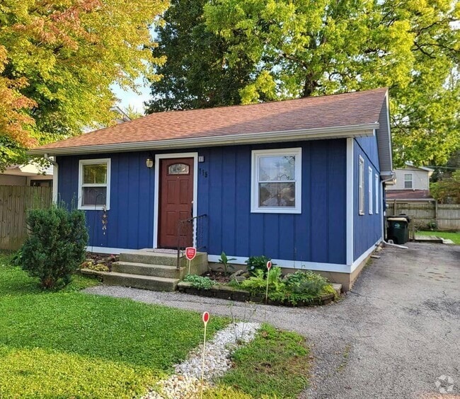 Building Photo - 115 Elm Ave Rental