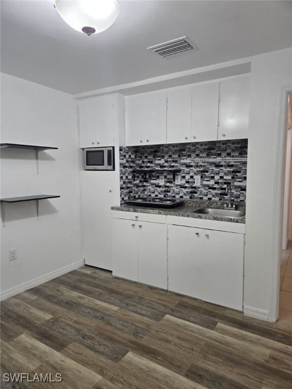 Building Photo - 22576 Tampa Ave Rental