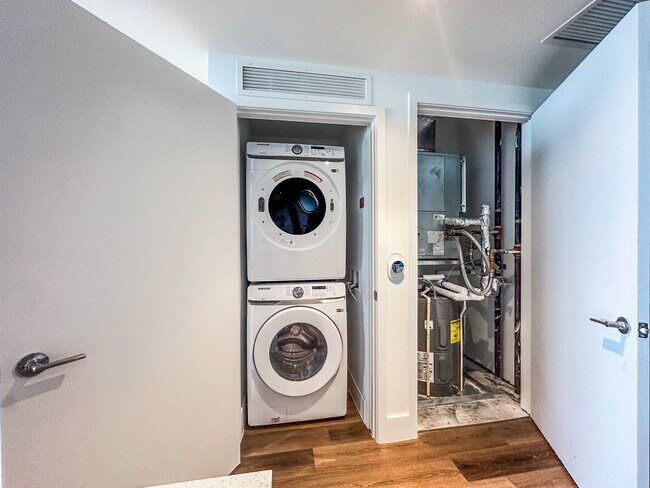 Photo - 2700 SW 29th Ave Unit S2