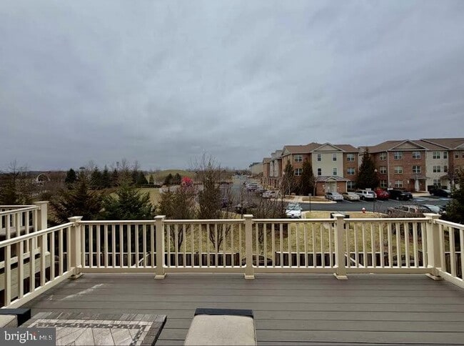 Photo - 23689 Sailfish Square