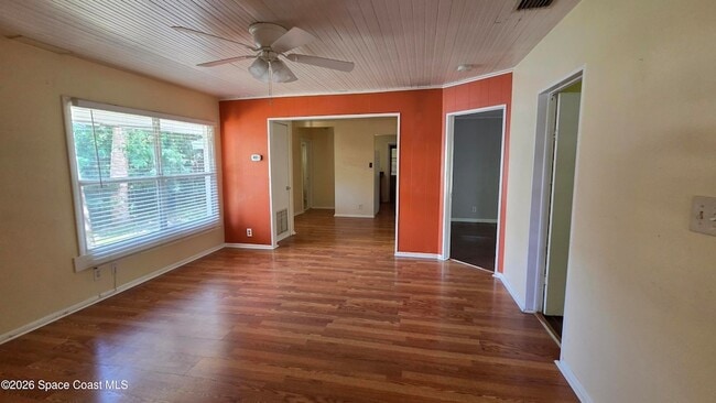 Photo - 2101 Hallwood Pl