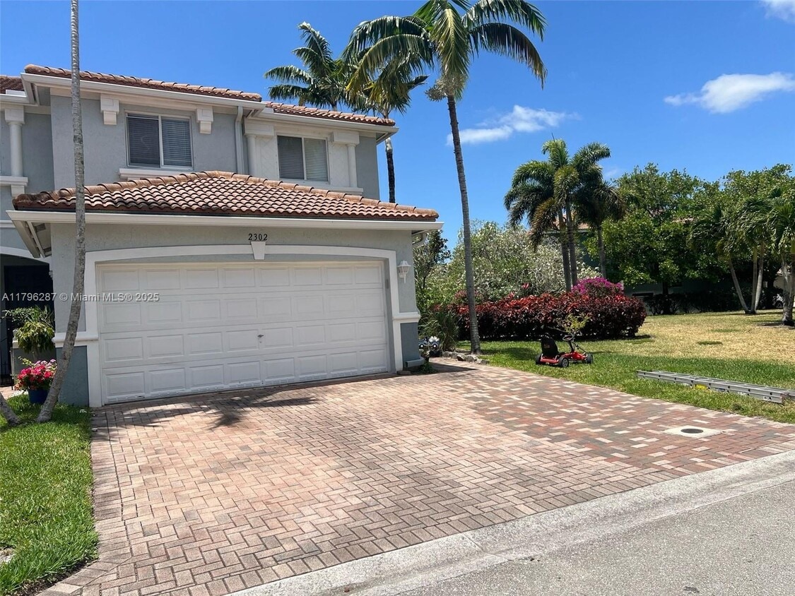 Photo - 2302 Center Stone Ln (Riviera Beach, FL)