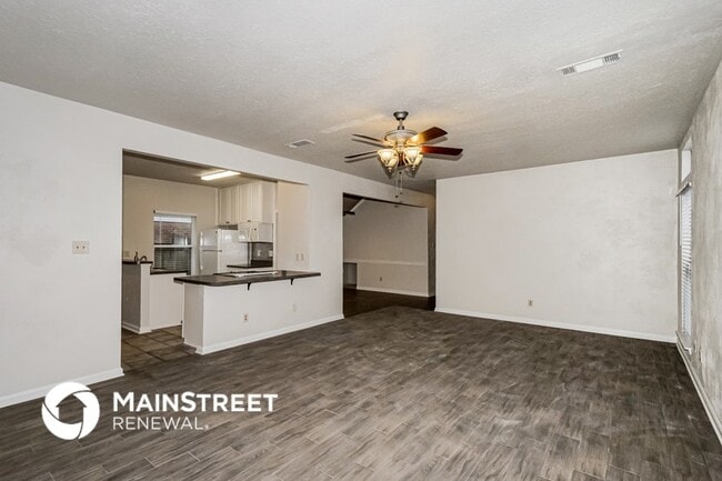 Photo - 7897 Bentwood Cir