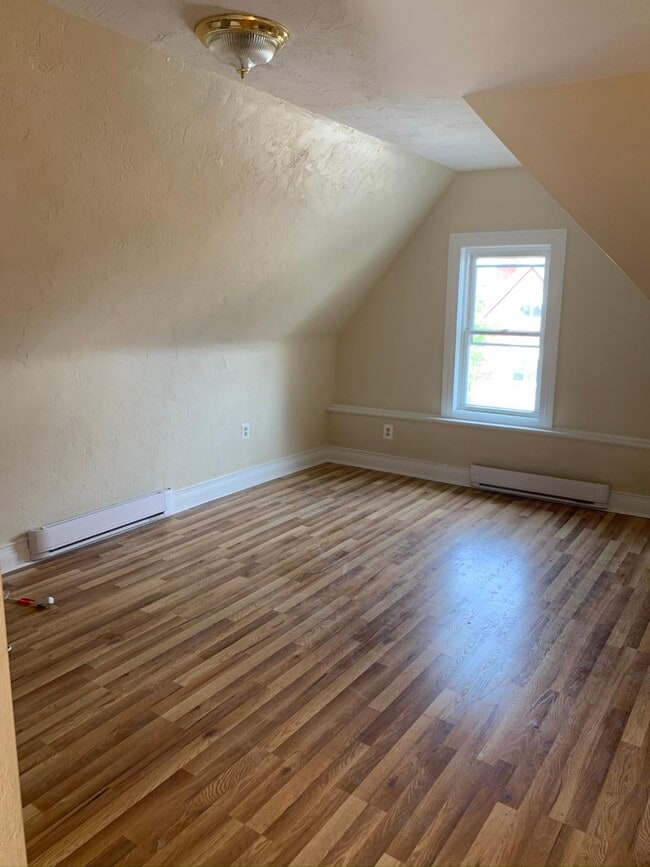 Photo - 218 S St Clair St Unit 3