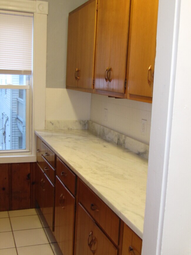 Photo - 2 Sturgis St Apartments Unit 3