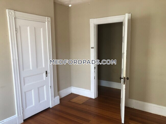 Photo - 198 Harvard St Unidad 1