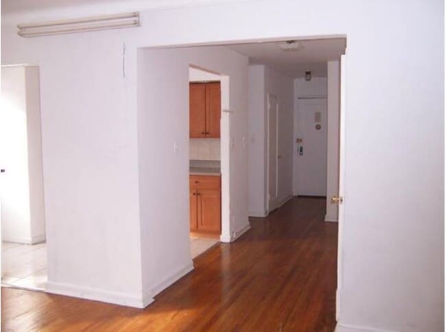 Photo - 66-15 Wetherole St Unit D16