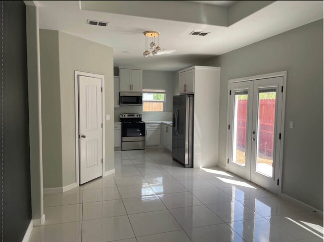 Photo - 201 W Rutherford Ave Apartamento Unidad 1