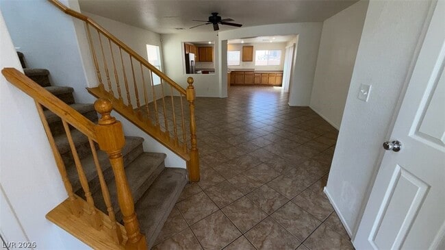Photo - 718 Thornford St
