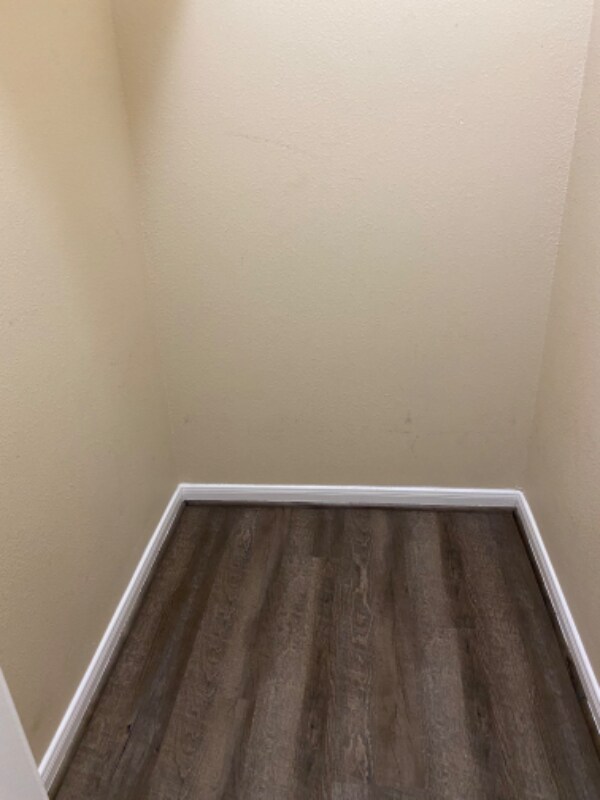 Photo - 23312 High Pt St