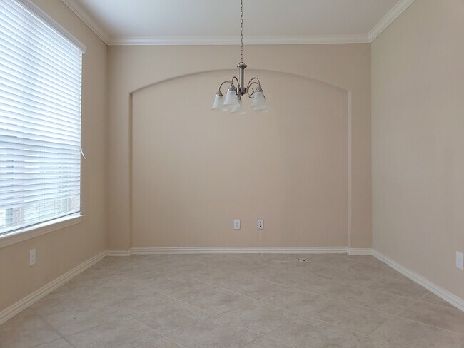 Photo - 8818 Cornina Dr