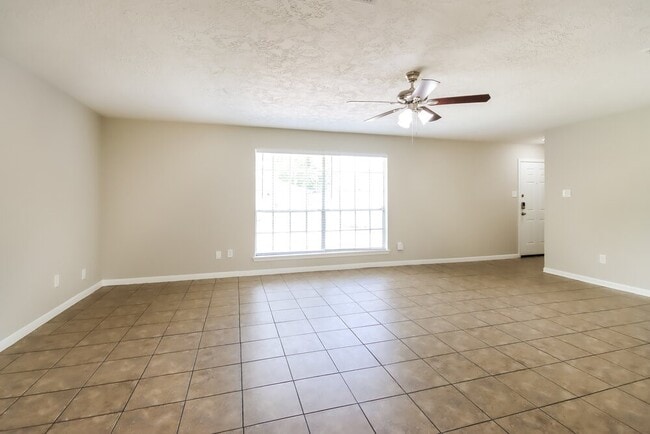Photo - 8514 Forest Point Dr