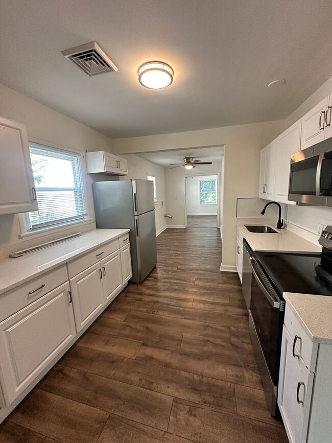 Photo - 227 Settlers Landing Rd