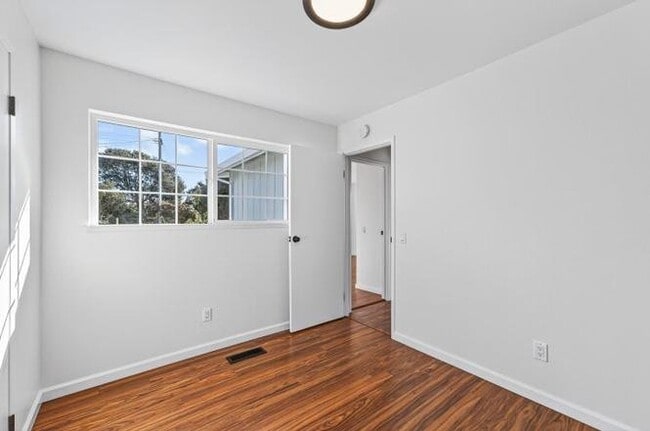 Photo - 3049 Sunrise Cir