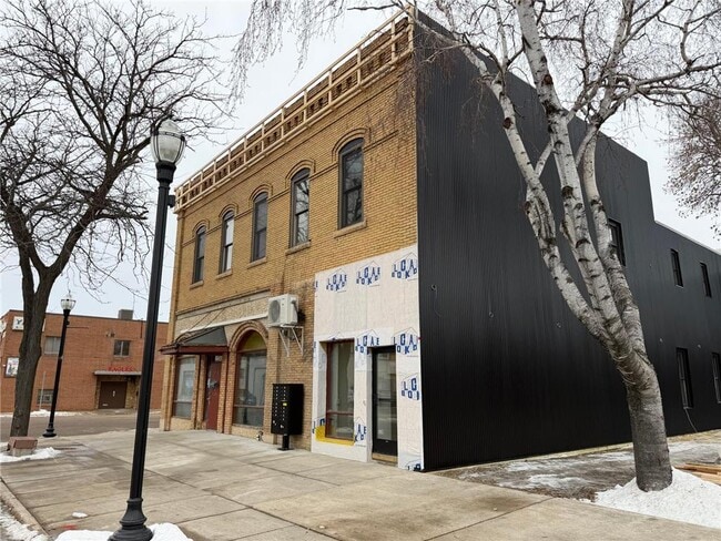 Building Photo - 542 Benson Ave SW Unit 224 Efficient