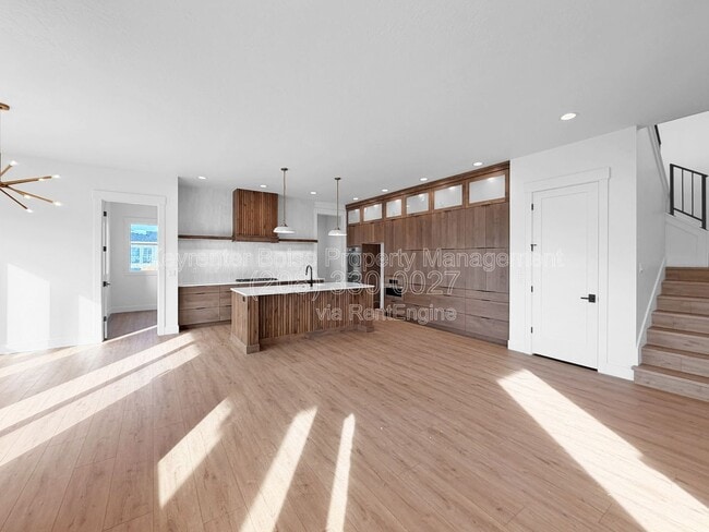 Photo - 891 N Gracie Ave